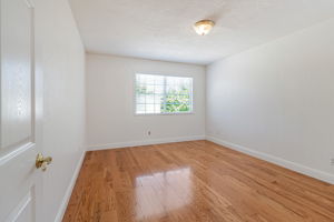 030_2940 Somerset Ave _