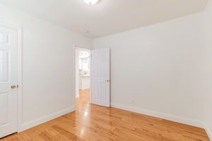 036_2940 Somerset Ave _