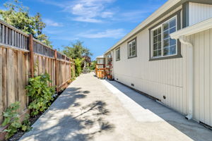 045_2940 Somerset Ave _