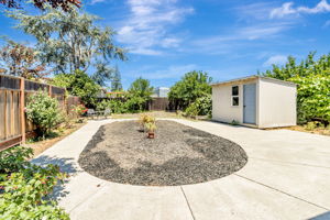 047_2940 Somerset Ave _