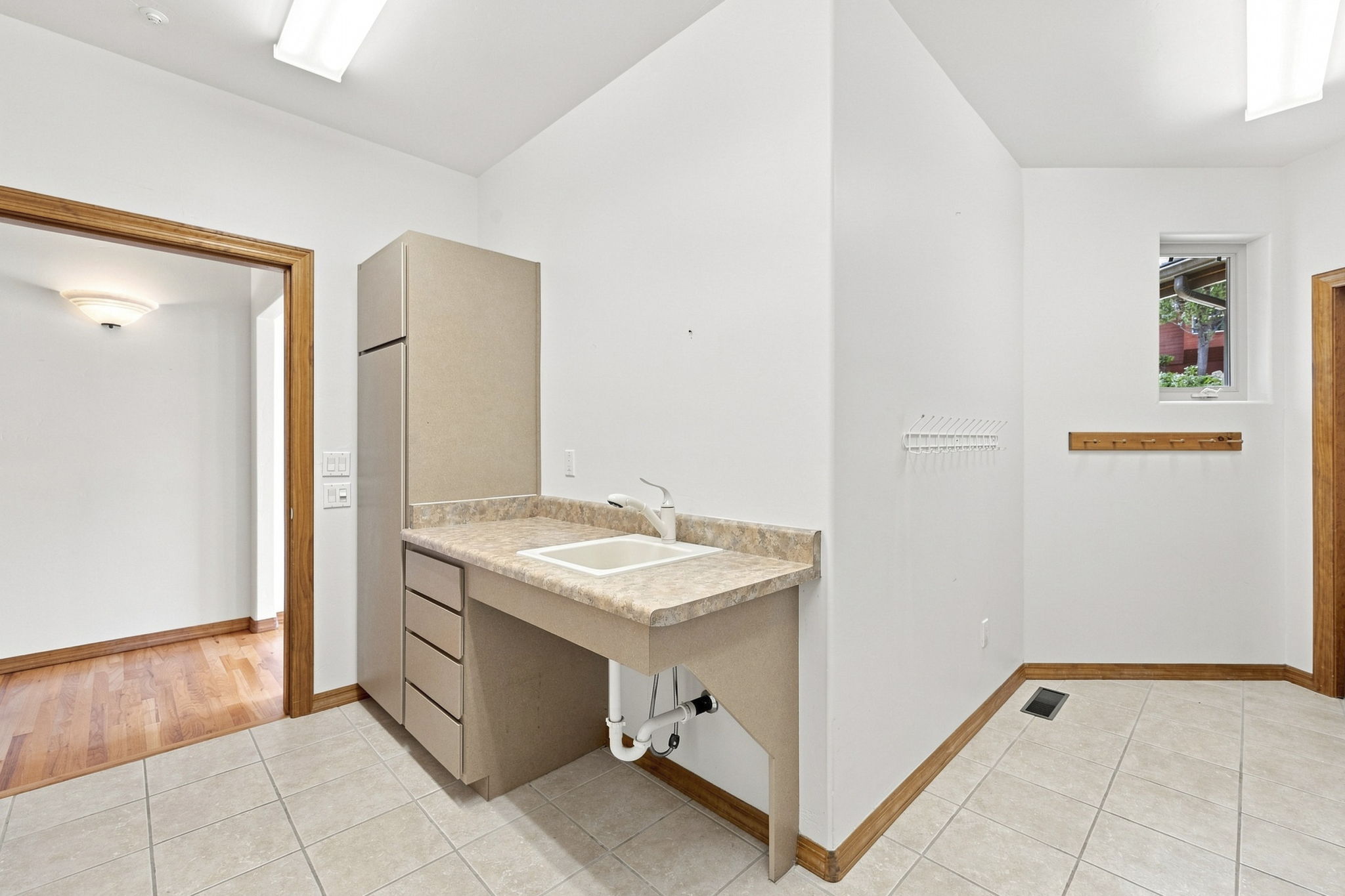Laundry Room 3