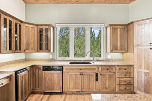 Kitchen 4