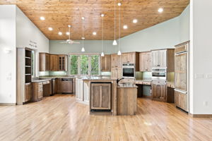 Kitchen 5