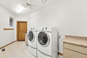 Laundry Room 2