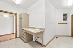 Laundry Room 3