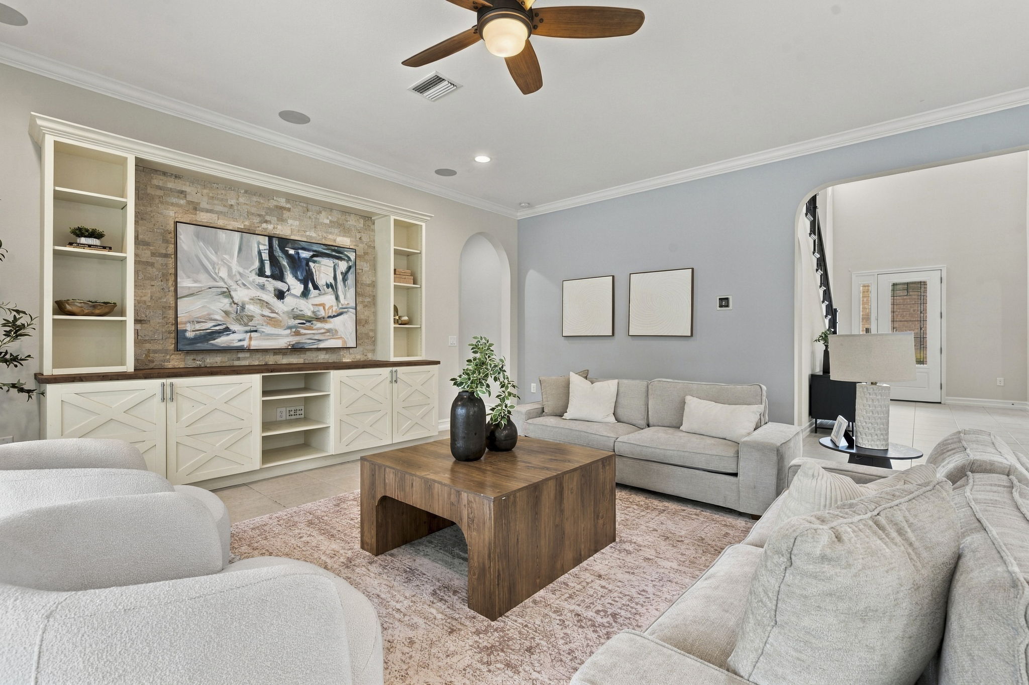 Interiors (26)