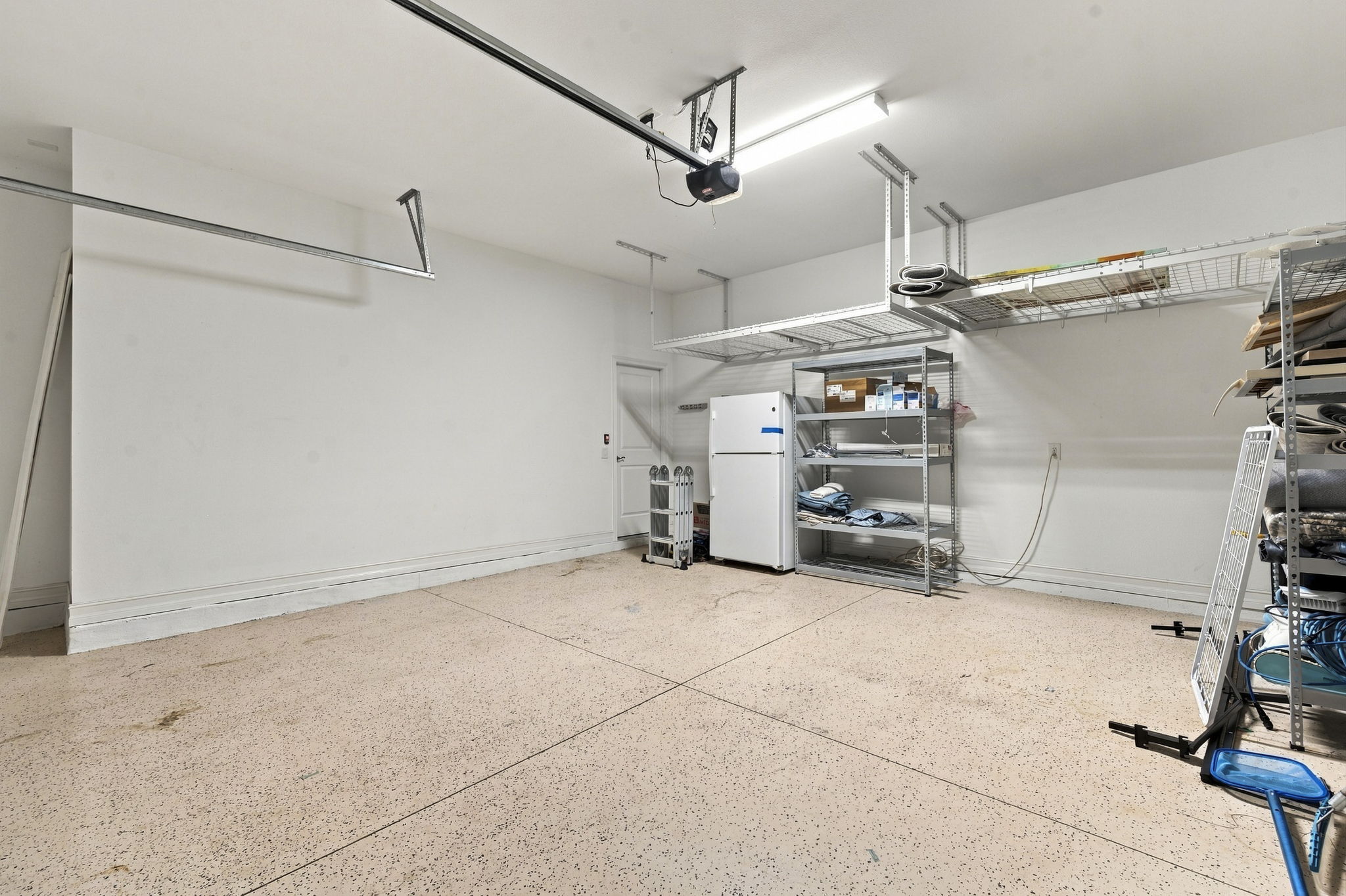 Interiors (35)