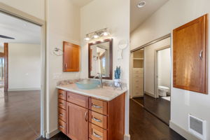 Primary Bathroom_2