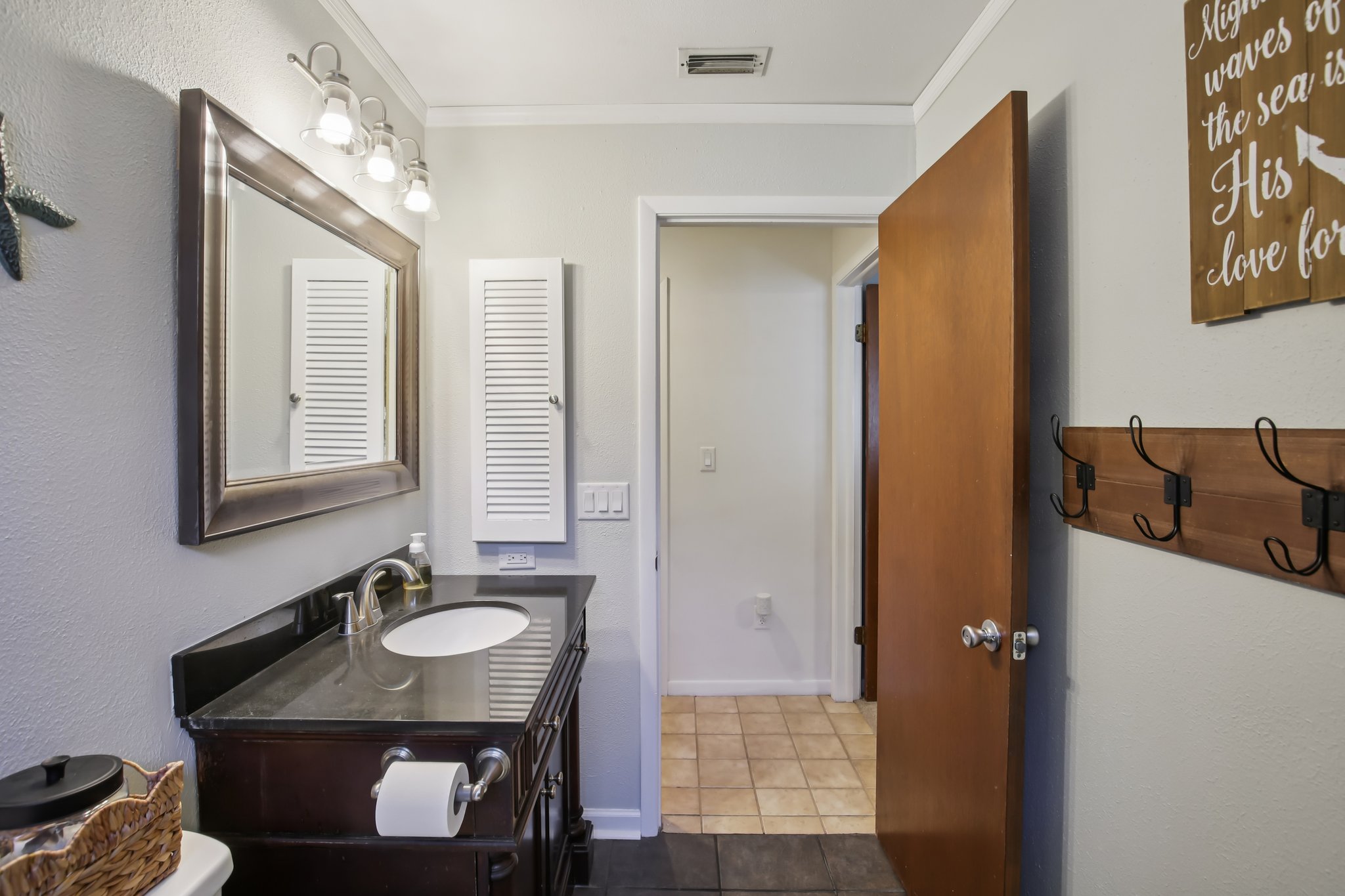 Mayfair Ct-S0702-031.jpg