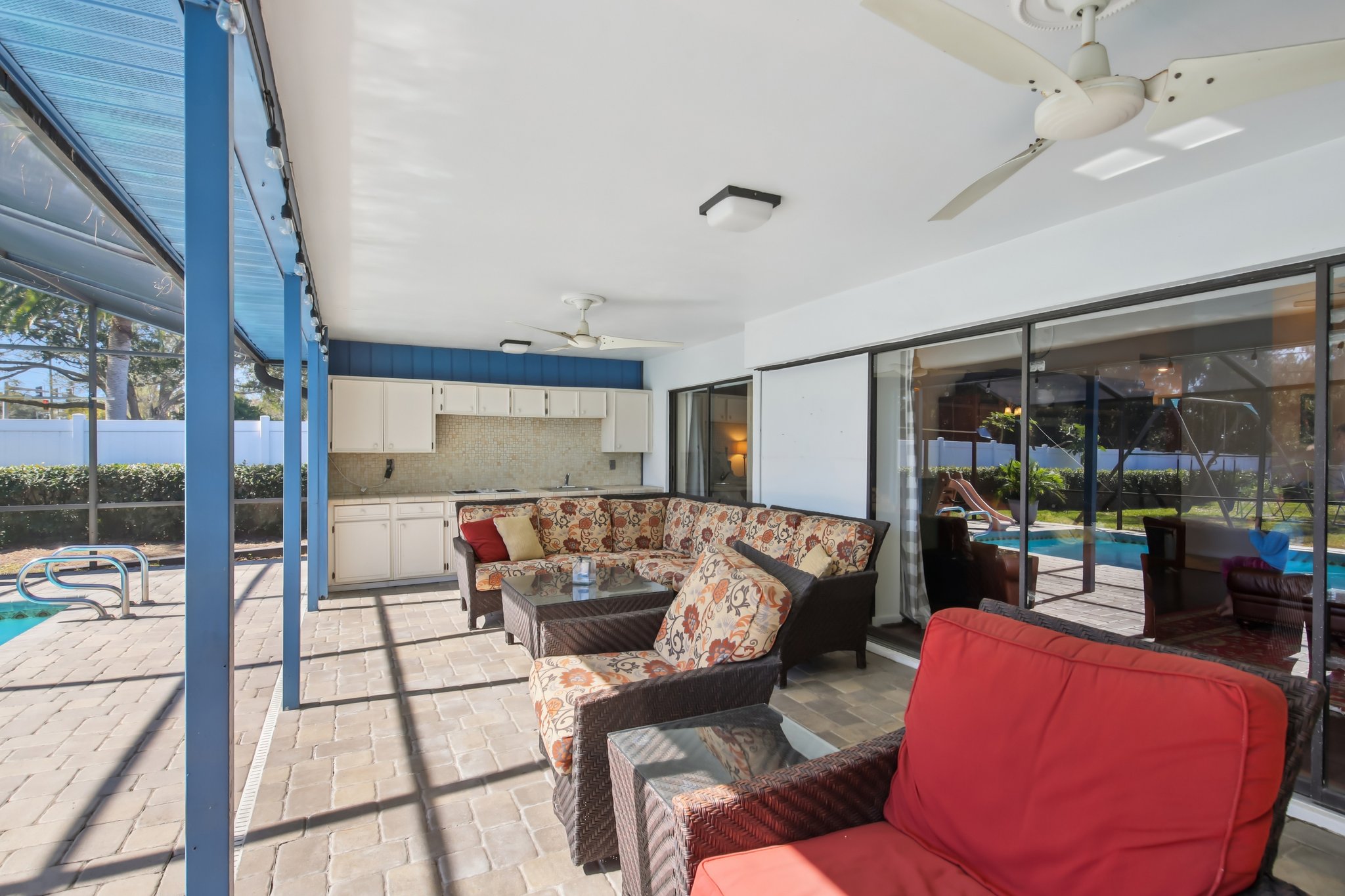 Mayfair Ct-S0702-043.jpg