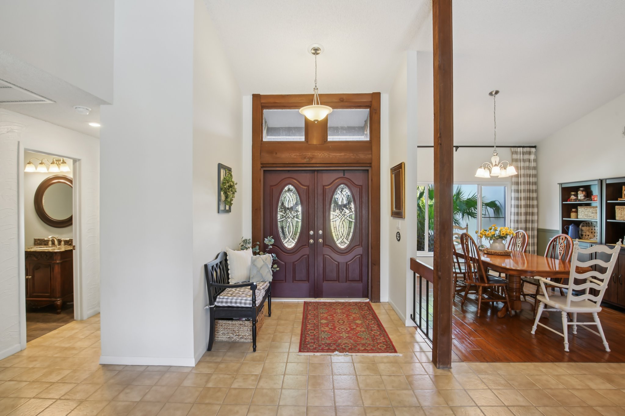 Mayfair Ct-S0702-037r.jpg