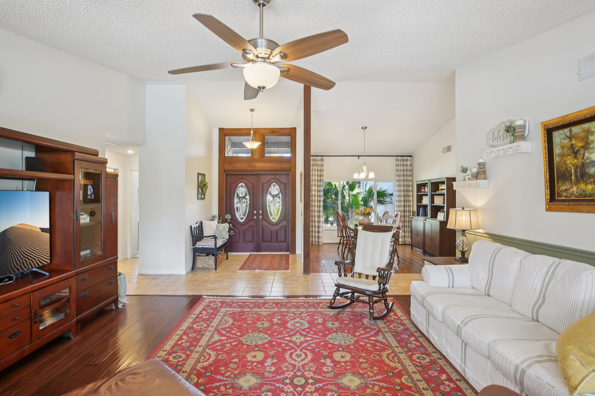 Mayfair Ct-S0702-038r.jpg