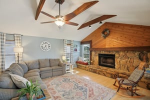 Mayfair Ct-S0702-007.jpg