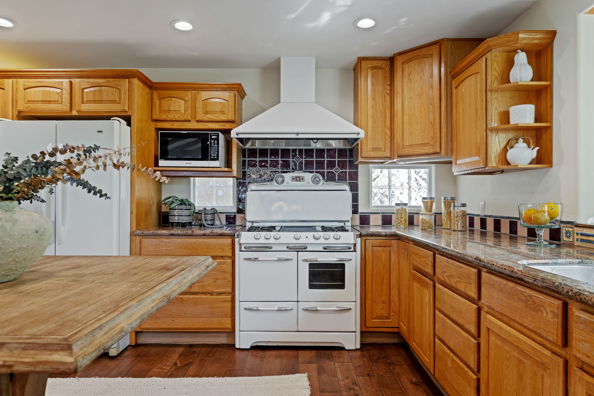19-Kitchen
