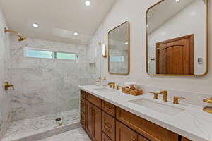 23-Primary Bathroom