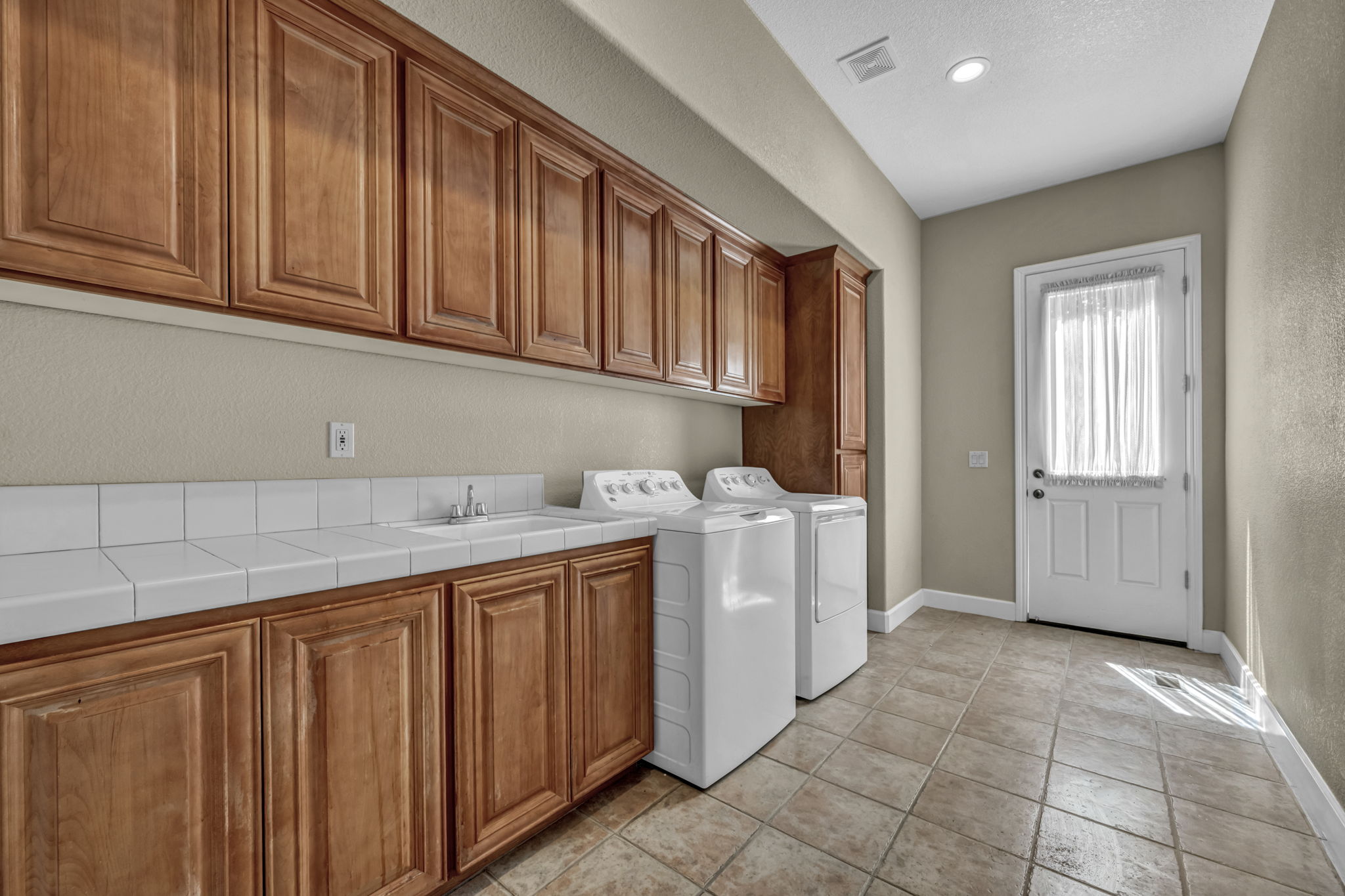 2945 Granite Pointe_70