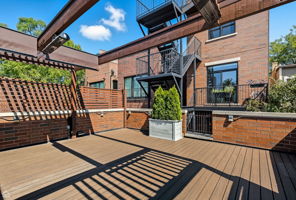 2946 N Racine 1_091125_006