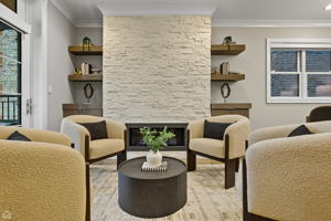 2946 N Racine 1_091125_008