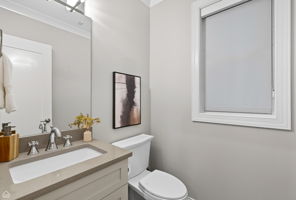 2946 N Racine 1_091125_014