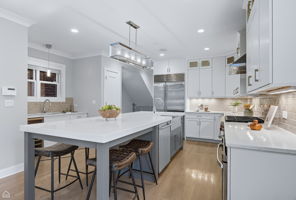 2946 N Racine 1_091125_018