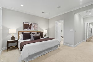 2946 N Racine 1_091125_026