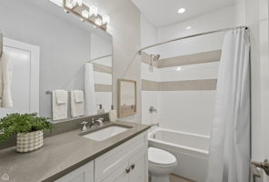 2946 N Racine 1_091125_034