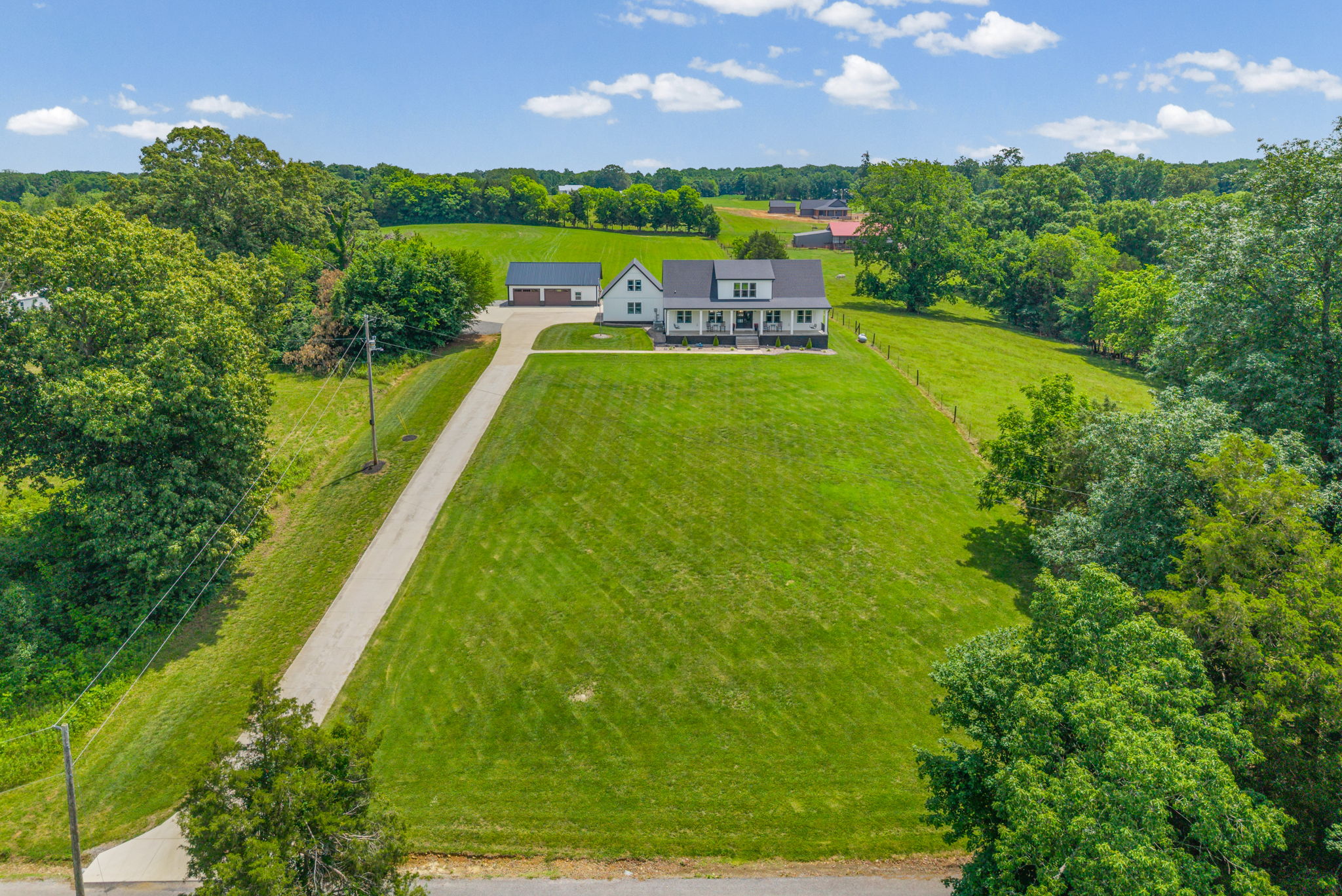  Photo 51