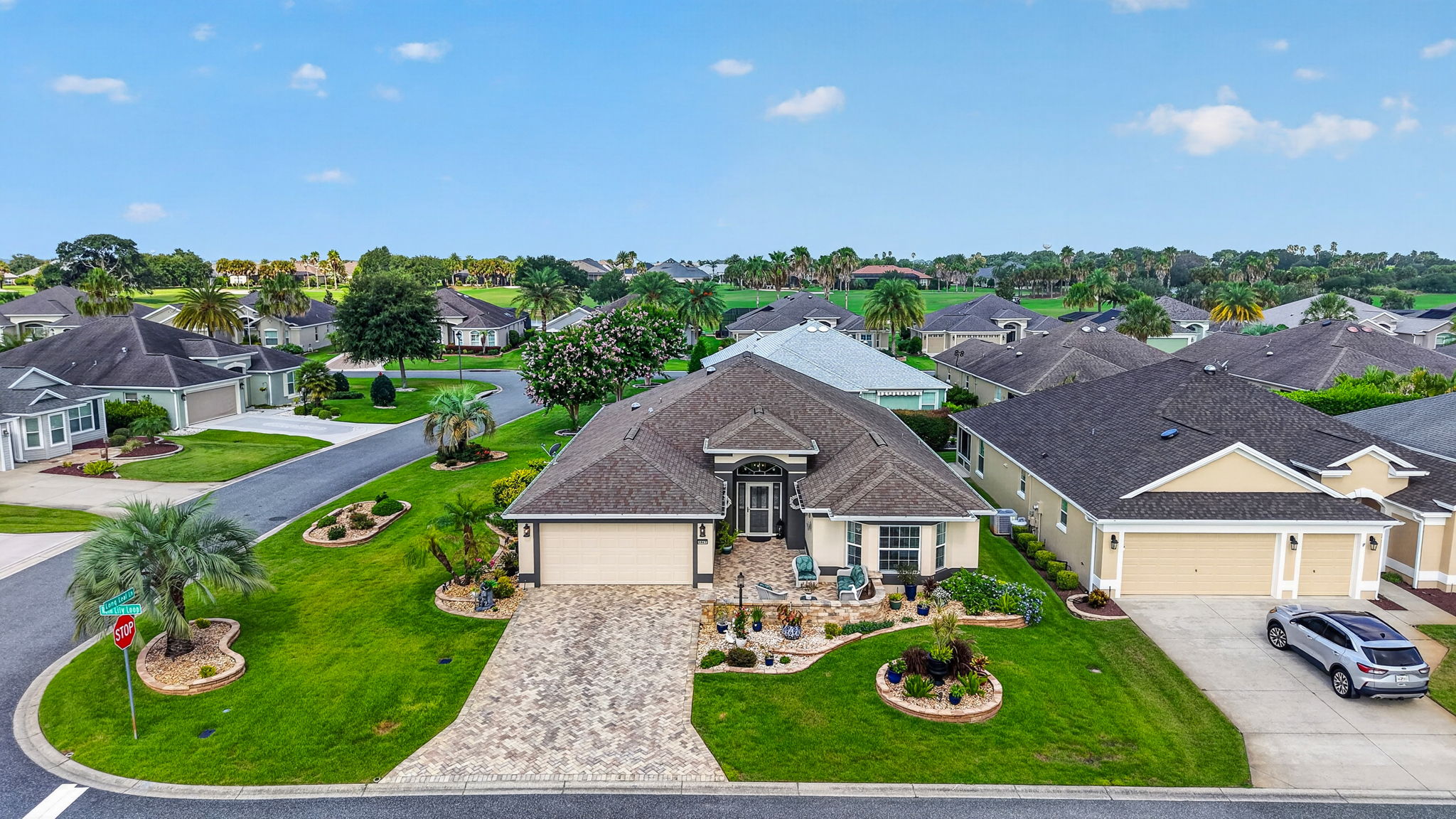 Aerial Front Elevation with LARGE Corer Lot