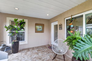 Extended 14'x10' Lanai with PRIVACY Landscaping!
