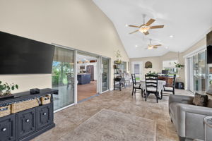Expansive 38'x14' Florida Room with Mini-Split and PRIVACY Landscaping!