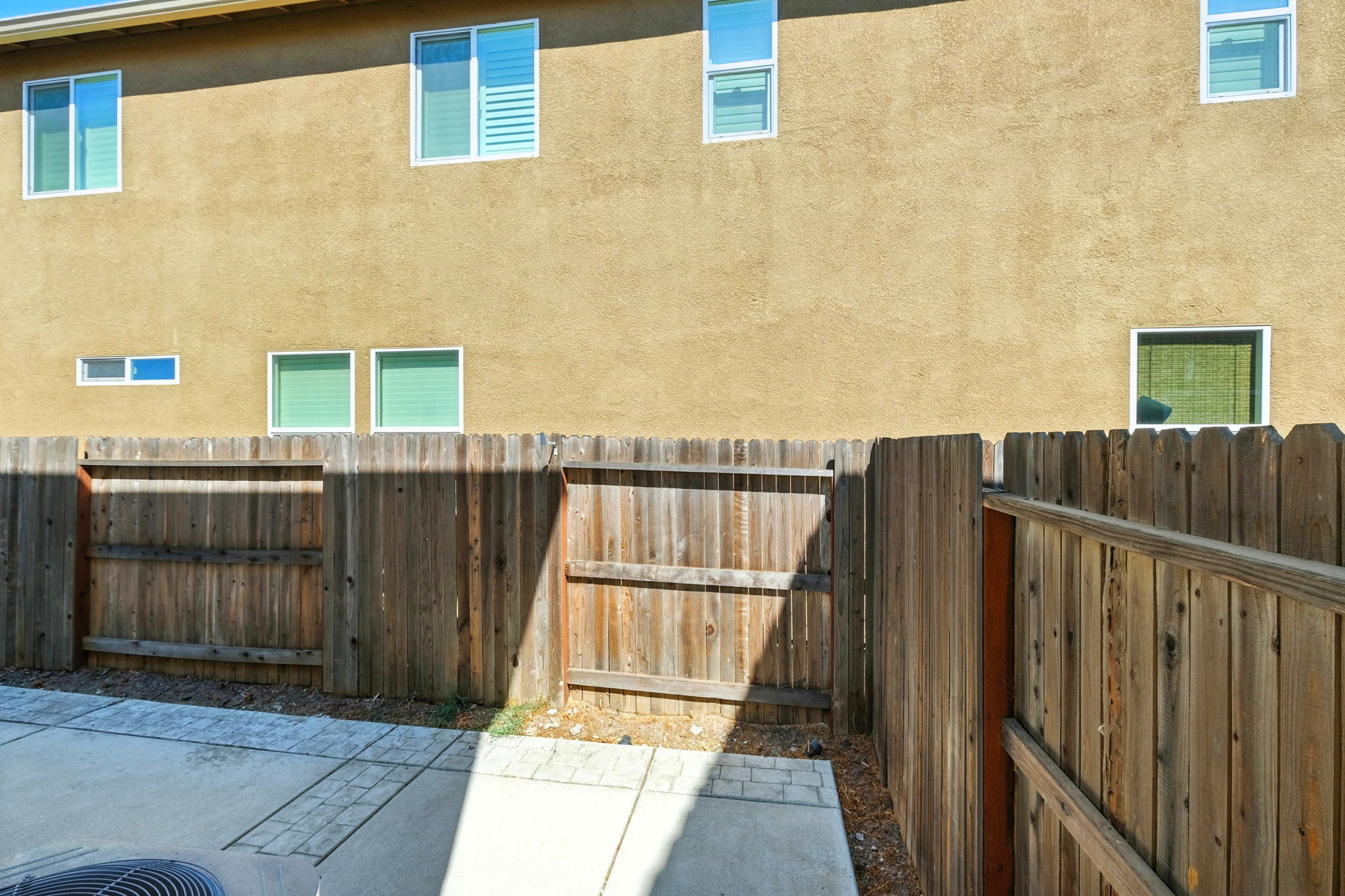  Photo 37