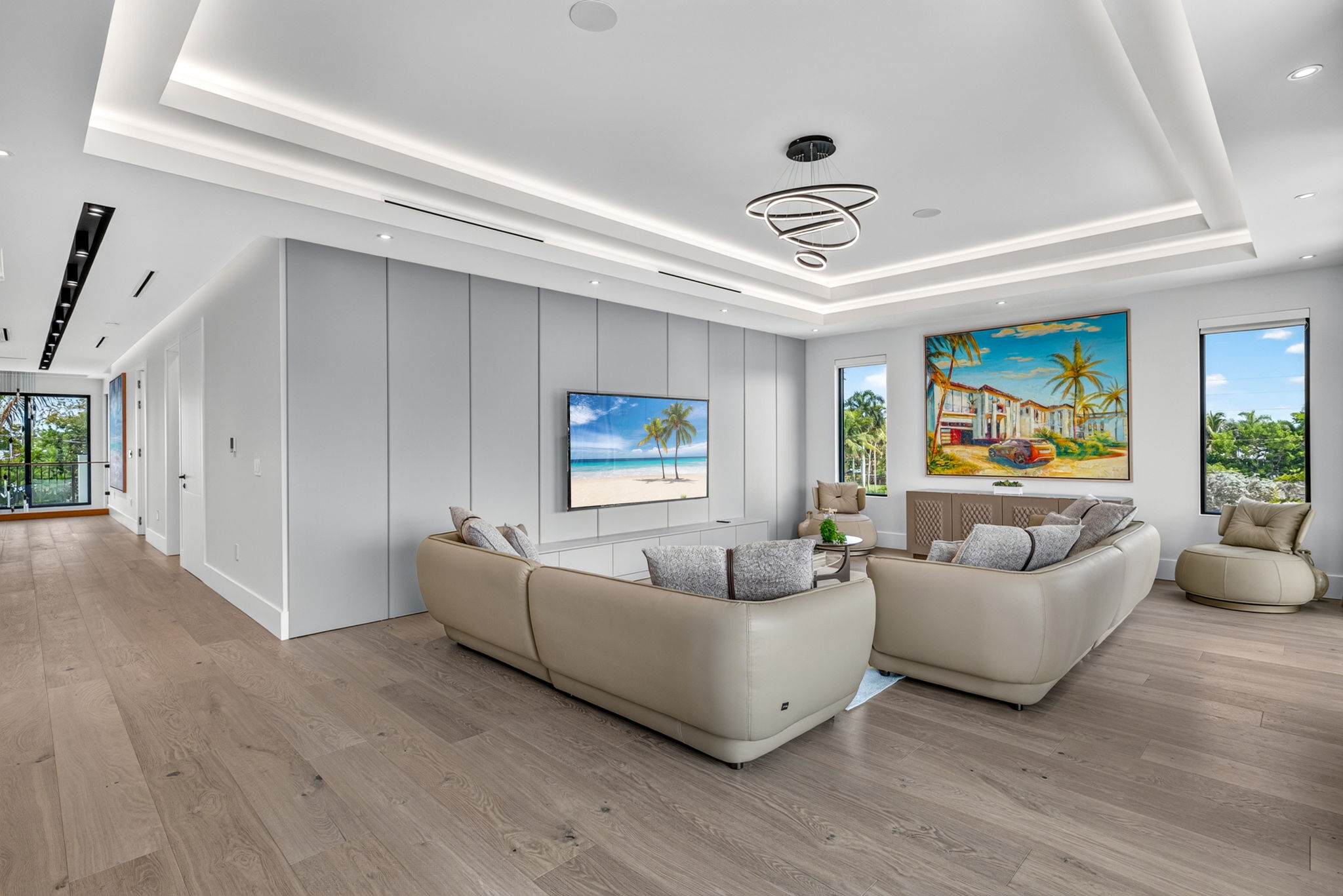 Living Room 2 of 5