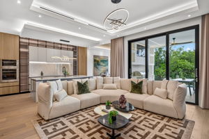 Family Room 1 of 4