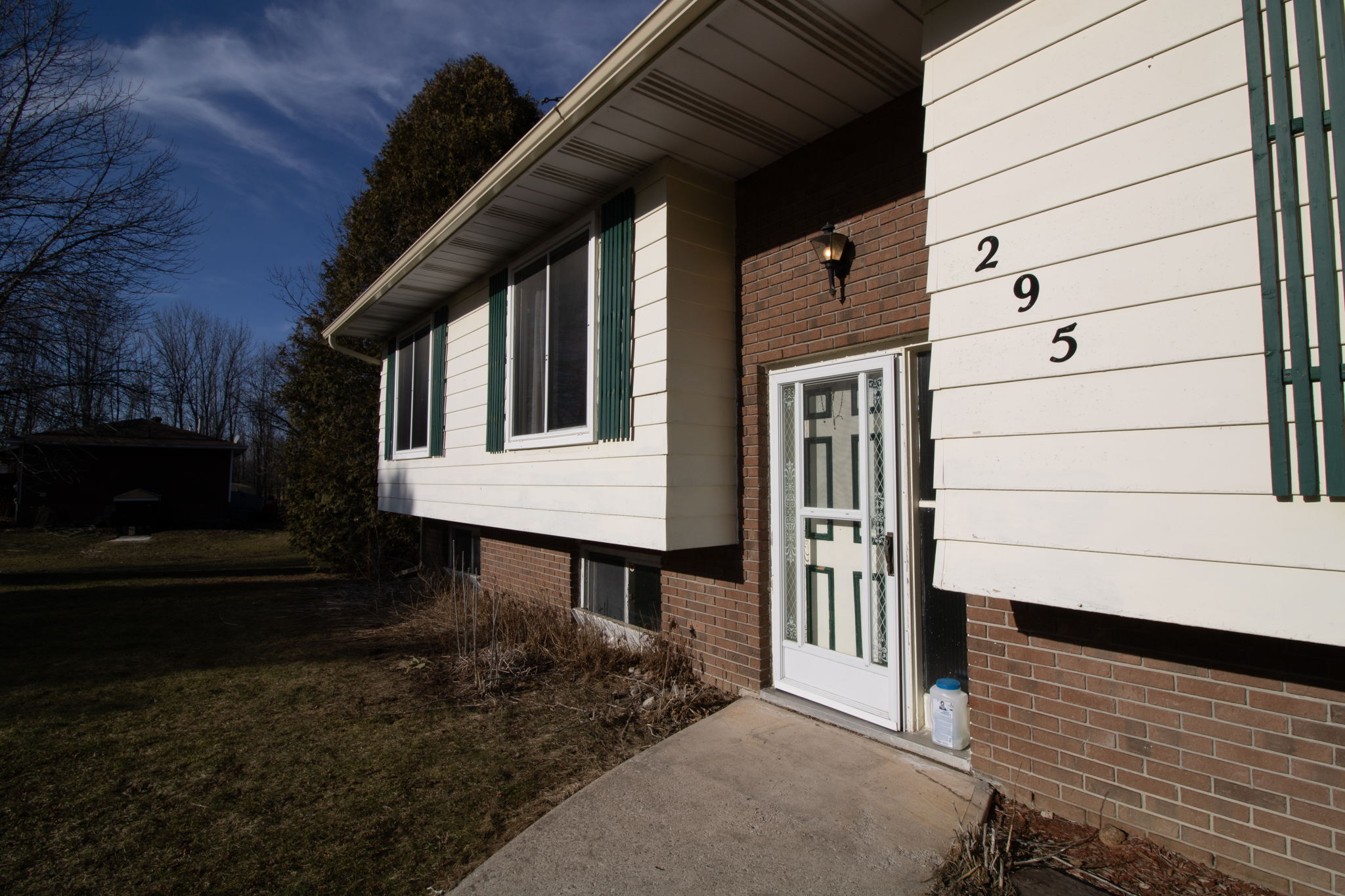 295 County Rd 5, Mallorytown, ON K0E 1R0 Amo360