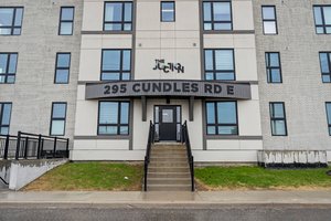 295 Cundles Rd E, Barrie, ON L4M 4S5, Canada Photo 16
