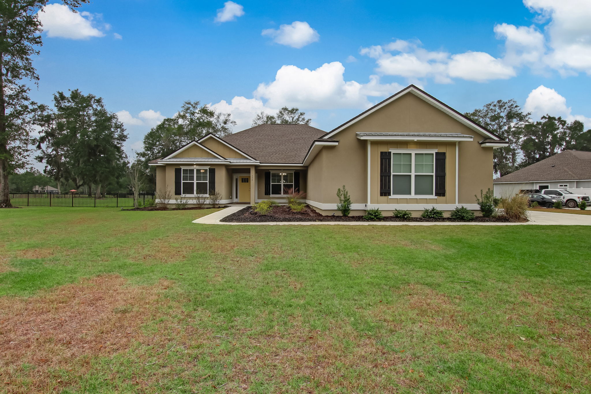 Welcome to 295 Harbor Island Cir