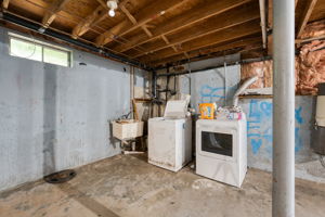  Photo 35