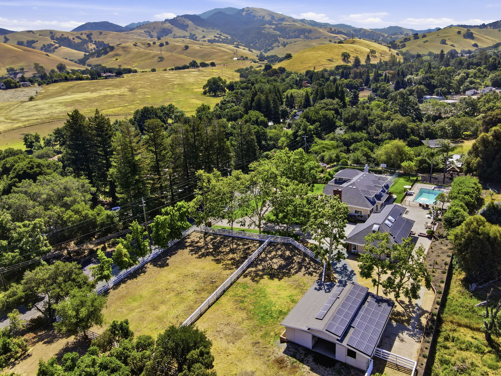 009_F8_AERIAL_295 Pine Creek Rd