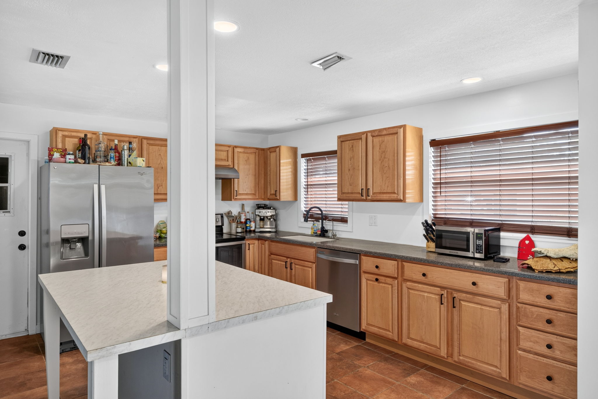 Kitchen 1 of 4