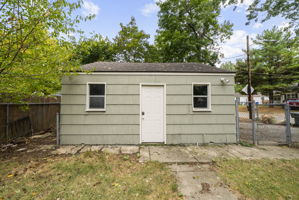  Photo 10