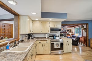 Evergreen Dr-016.jpg