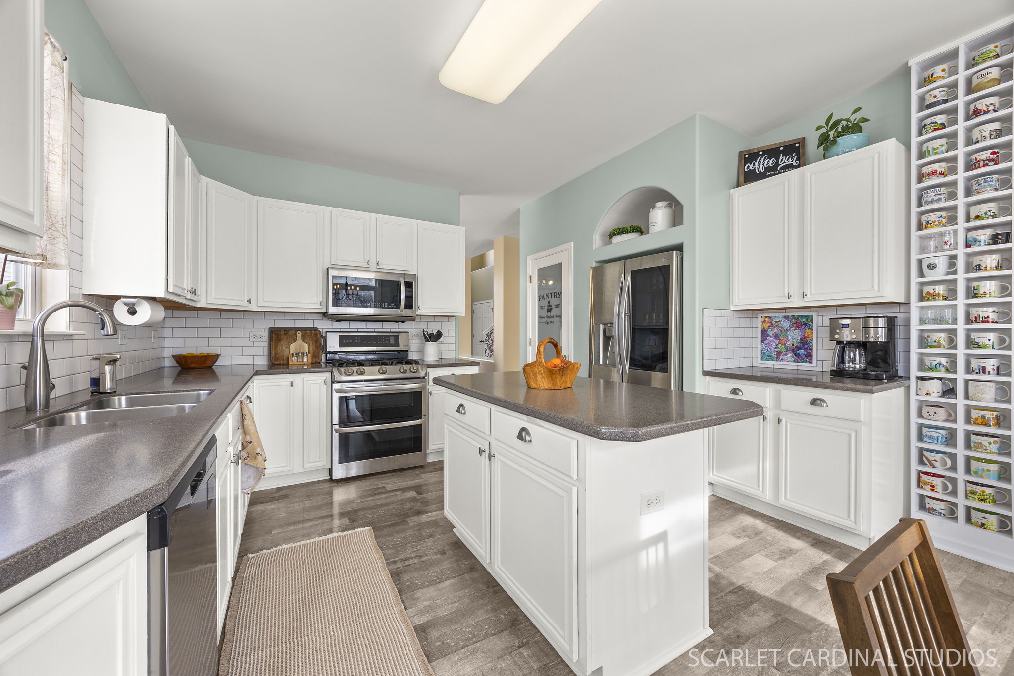 New/Newer stainless appliances...