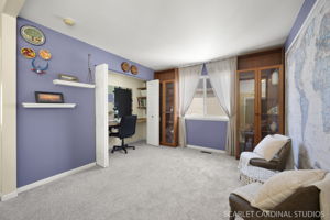 LOFT: add wall + door to convert back to 5th bedroom!