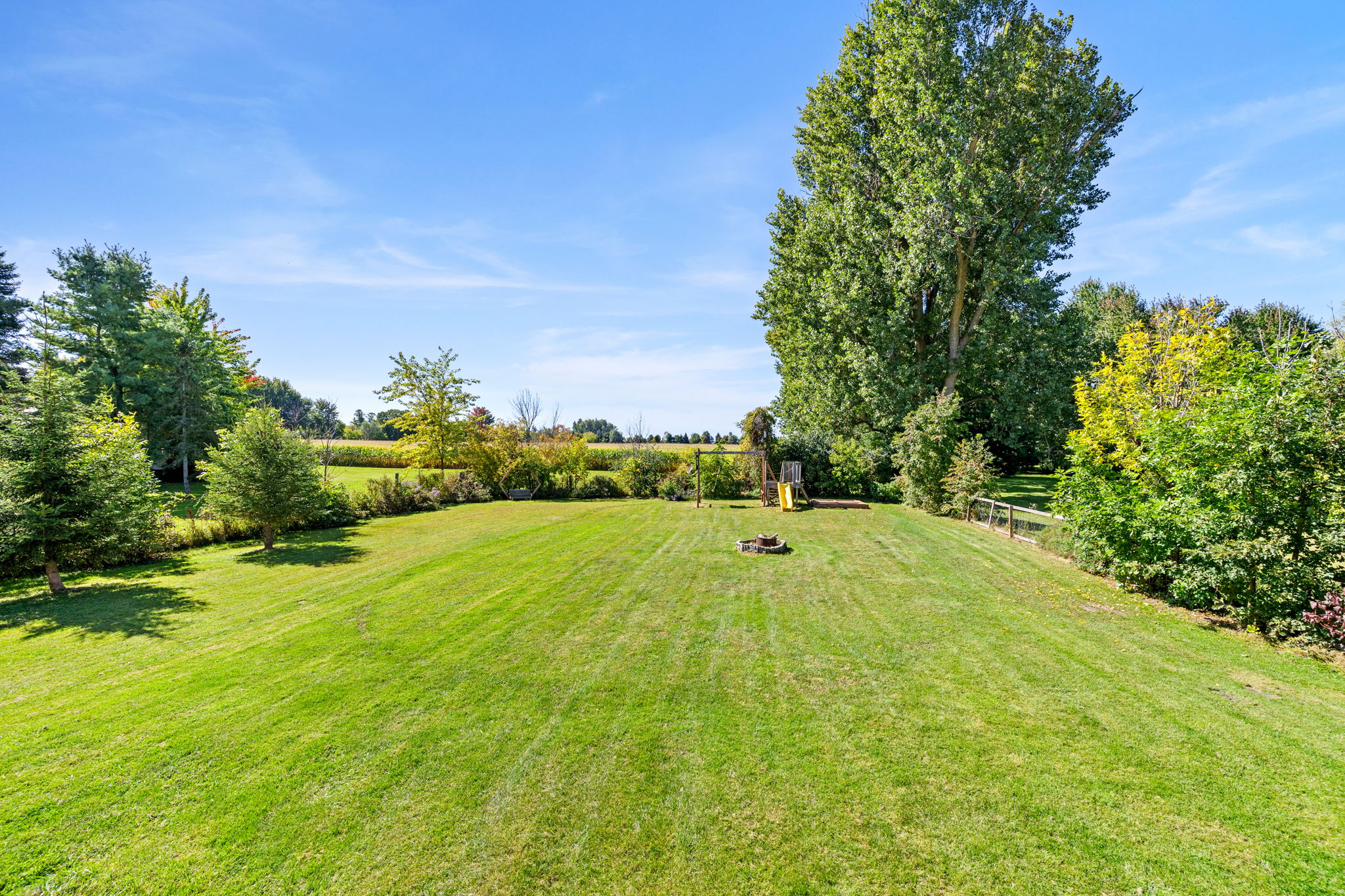  Photo 39