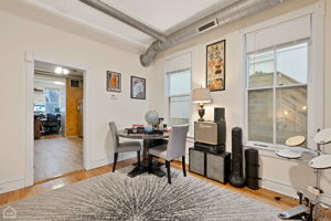 2952 W Lyndale St - Unit 1_005