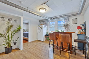 2952 W Lyndale St - Unit 3_001