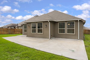  Photo 48