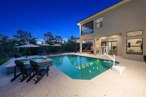 Pool - Outdoor Night