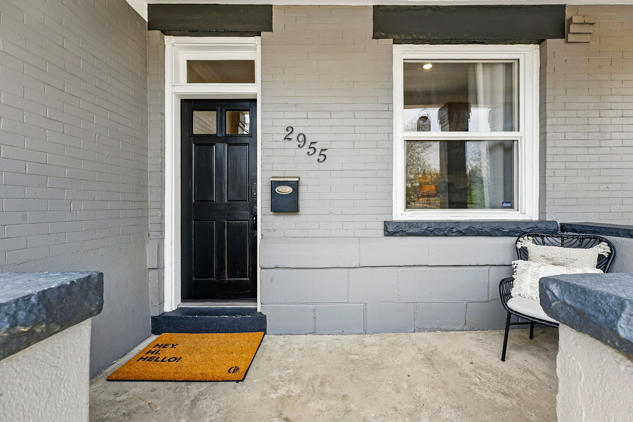  Photo 4