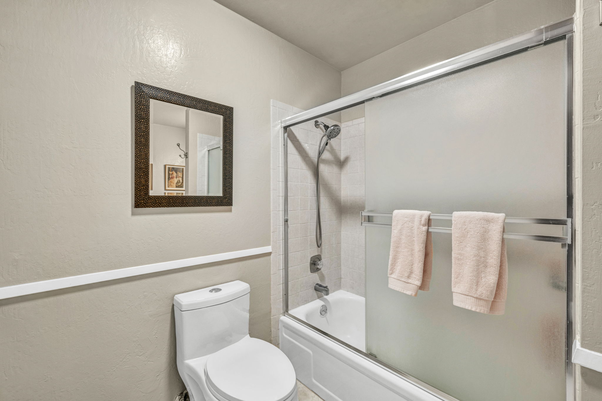 2955 Lakeside dr_2